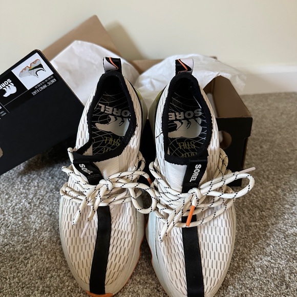 Sorel White Sneakers - Picture 2 of 6